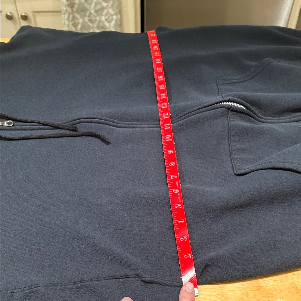Fruit of the Loom Men's Navy Zip-Up fleece jacket. - Picture 9 of 16